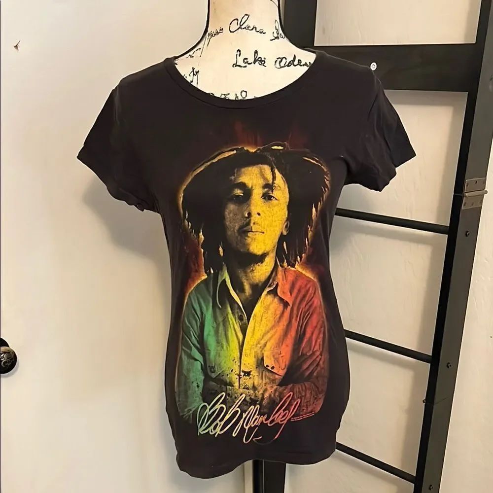 Bob Marley Y2K 2000’s Black Face Graphic T-Shirt with Iconic Print Music Reggae